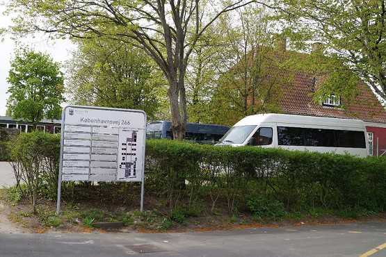 Københavnsvej 266 med skilt.